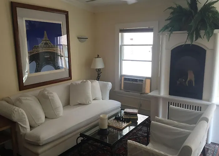 Riverview Organic Bed & Breakfast And Wellness Center